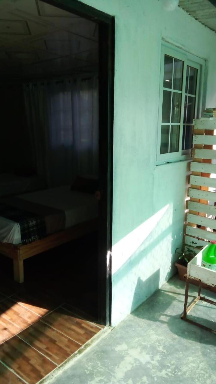 Emachservices Bed & Breakfast Almirante Exterior photo